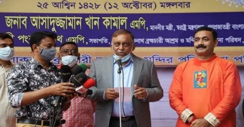 পূজামণ্ডপে কোনো নিরাপত্তা ঝুঁকি নেই: স্বরাষ্ট্রমন্ত্রী