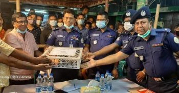 গলাচিপা উপজেলা বিভিন্ন পুজা মন্ডল পরিদর্শন করেন পুলিশ সুপার মোঃ শহীদুল্লাহ