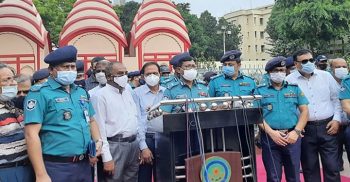 দুর্গাপূজা কেন্দ্র করে তেমন ঝুঁকি দেখছি না: ডিএমপি কমিশনার