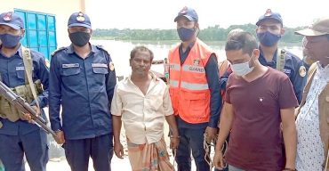 পটুয়াখালীর কলাপাড়ায় ৫৪ টি কচ্ছপসহ আটক দুই