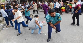 রাজশাহীতে যুবদলের সমাবেশ থেকে পুলিশের ওপর হামলা