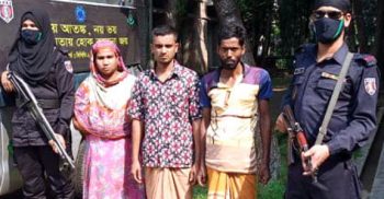 মাগুরায় ১১টি চোরাই ইজিবাইকসহ ঝিনাইদহ র‌্যাব-৬’র জালে হাতে আটক ৩