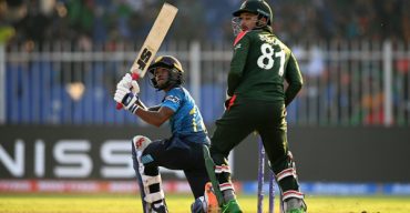 দুই ক্যাচ মিস করে ম্যাচটাও হাতছাড়া বাংলাদেশের