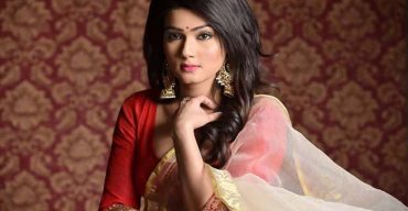 মাহির আবেগঘন পোস্ট: যা বললেন স্বামী