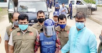 কুমিল্লা পুলিশ লাইন্সে অভিযুক্ত ইকবাল