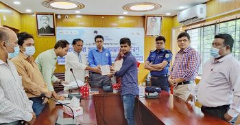 খানসামায় উপজেলা প্রশাসনের নানা আয়োজনে দিনব্যাপী শেখ রাসেল দিবস-২০২১ উদযাপন