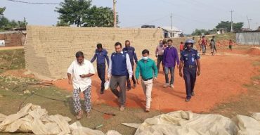 নবীগঞ্জে মান অনুযায়ী ইট প্রস্তুত না করায় ২ ইটভাটাকে ১লক্ষ টাকা জরিমান