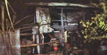 বরগুনার আমতলীতে আগুন লেগে বসতঘর পুড়ে ছাই!