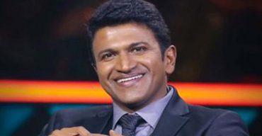 শ্রদ্ধা জানাতে পুনীতের সমাধিতে দিনে ৩০ হাজার ভক্ত