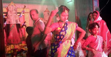 গ্রামে গ্রামে উদযাপিত হয়েছে কালীপূজা: বাড়ি বাড়ি প্রজ্বলন করেছে প্রদীপ