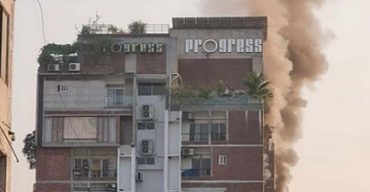 রাজধানীর গুলশান ১-এর বহুতল ভবনের আগুন নিয়ন্ত্রণে