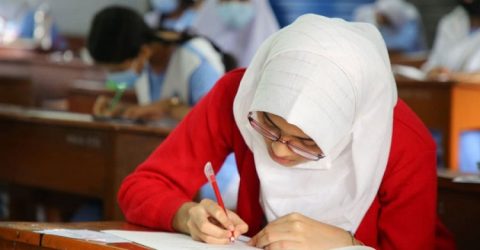 সারাদেশে এসএসসি ও সমমান পরীক্ষা শুরু