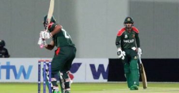 টস জিতে ব্যাটিংয়ে বাংলাদেশ