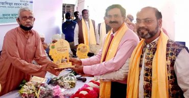 বরিশাল জেলার ছয়জন গুনী শিক্ষককে সম্মাননা প্রদান