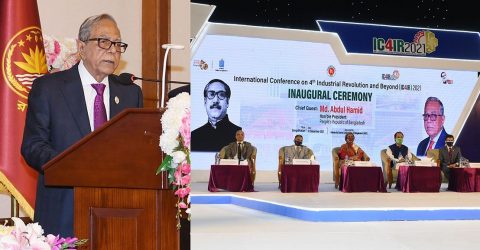 শিক্ষার্থীরা যাতে অপরাধে না জড়ায় সে ব্যাপারে সতর্ক থাকতে হবে: রাষ্ট্রপতি