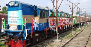 ৮ মাস পর পুনরায় সচল বেনাপোল এক্সপ্রেস
