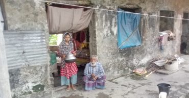 গলাচিপায় সরকারি ঘরের আশায় মানুষের দ্বারে দ্বারে ভূমিহীন আতাহার