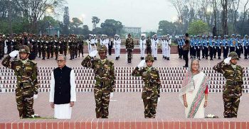 জাতীয় স্মৃতিসৌধে রাষ্ট্রপতি ও প্রধানমন্ত্রীর শ্রদ্ধা
