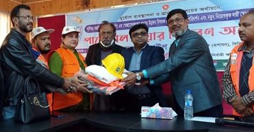 সেচ্ছাসেবকদের প্রশিক্ষন কার্যক্রম পরিদর্শন করেছেন সিপিপির উপসচিব