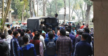 নারায়ণগঞ্জে ডাকাত সন্দেহে ৩ জনকে পিটিয়ে হত্যা