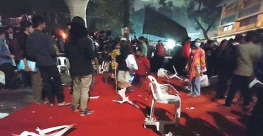 টিএসসির কাওয়ালি কনসার্টে হামলা মঞ্চ ভাঙচুর