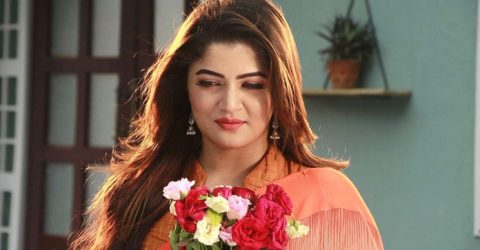 চতুর্থ বিয়ের খবরের জবাব দিলেন শ্রাবন্তী