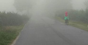 বোদায় তীব্র শীতের সাথে গুড়ি গুড়ি বৃষ্টি