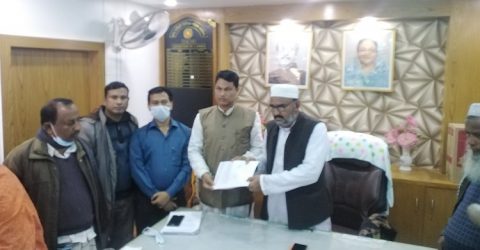 সাপাহার আইহাই নবনির্বাচিত ইউপি চেয়ারম্যানের দায়িত্ব গ্রহণ