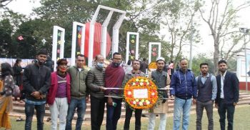 মৌলভীবাজার অনলাইন প্রেসক্লাব‘র র‌্যালী ও ভাষা শহিদদের প্রতি বিনম্র শ্রদ্ধাঞ্জলি