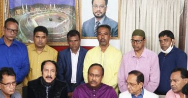 নির্বাচন কমিশন আ’লীগ সমর্থিত আমলা নির্ভর