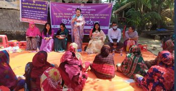 তালায় নারীদের ক্ষমতায়নের লক্ষ্যে ৫৩তম উঠান বৈঠক