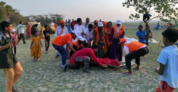 দুর্যোগ মোকাবেলায় সচেতনতা সৃষ্টিতে কলাপাড়ায় মাঠ মহড়া