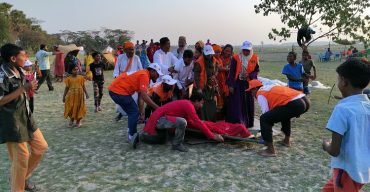 দুর্যোগ মোকাবেলায় সচেতনতা সৃষ্টিতে কলাপাড়ায় মাঠ মহড়া