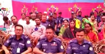 গলাচিপায় পু‌লি‌শের সা‌র্ভিস ডেস্ক ও গৃহ হস্তান্তর’র উ‌দ্বোধন