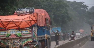 মহাসড়কে পণ্যবাহী গাড়ি থামানো যাবে না