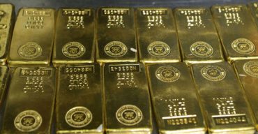 হযরত শাহজালালে পাঁচ কোটি টাকার স্বর্ণসহ নারী আটক