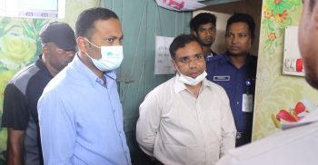 বেনাপোল সুরক্ষা ডায়াগনস্টিক সেন্টার বন্ধ করে দিলেন ভ্রাম্যমান আদালত