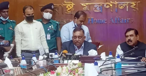 সংঘর্ষের ঘটনায় দায়ীদের আইনের মুখোমুখি হতে হবে: স্বরাষ্ট্রমন্ত্রী