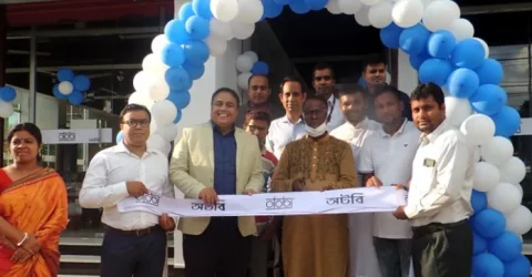 ঝিনাইদহে অটবি’র নতুন শো-রুমের উদ্বোধন