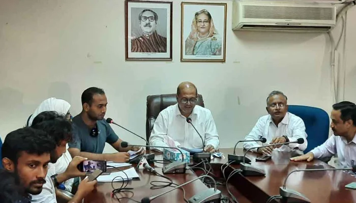 যে কারণে আন্দোলন স্থগিত করলেন মহিউদ্দিন রনি