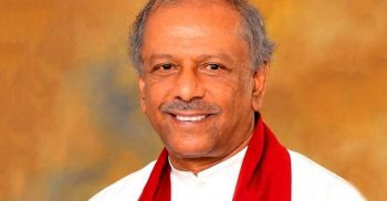 শ্রীলঙ্কার নতুন প্রধানমন্ত্রী হিসেবে শপথ নিয়েছেন দিনেশ গুনাবর্ধনে
