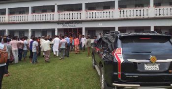 মহেশপুরে স্কুল ছুটি দিয়ে আলোচনা সভা শেষে ভুড়িভোজ!