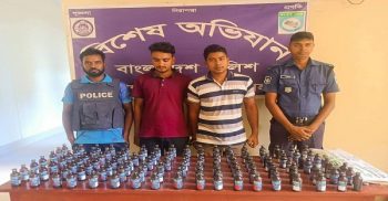 লালমনিরহাটের হাতীবান্ধায় ফেনসিডিলসহ আটক-২