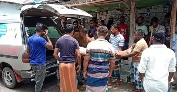২৪ জন জেলে নিয়ে সাগরে দু’টি মাছ ধারা ট্রলার ডুবি, নিখোঁজ রয়েছে দুই জেলে