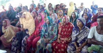 গলাচিপায় প্রকল্পের ভুক্তভোগীদের টাকা নিয়ে প্রতারণার স্বীকার