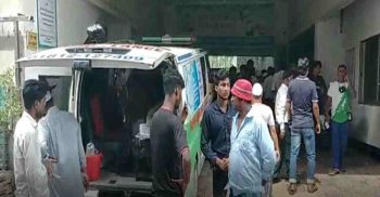 গাজীপুরে প্রাইভেট কারে মিলল শিক্ষক দম্পতির লাশ