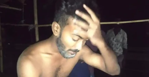 তিস্তা সেতু থেকে চালককে নদীতে ফেলে অটোরিকশা ছিনতাই