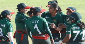 ফারিহা তৃষ্ণার অভিষেক হ্যাটট্রিকে জিতল বাংলাদেশ