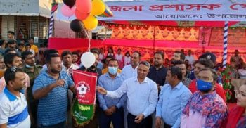গলাচিপায় বর্ণাঢ্য উৎসবে ডিসিকাপ ফুটবল টুর্নামেন্ট উদ্বোধন