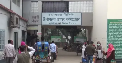 কালীগঞ্জে বেদে পল্লীতে সংঘর্ষ, আহত ৮